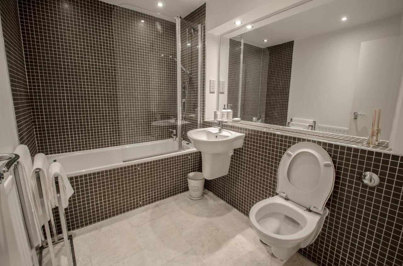 Orange Apartments Polmuir Gardens Only 7 Minutes To City Centre Aberdeen Extérieur photo